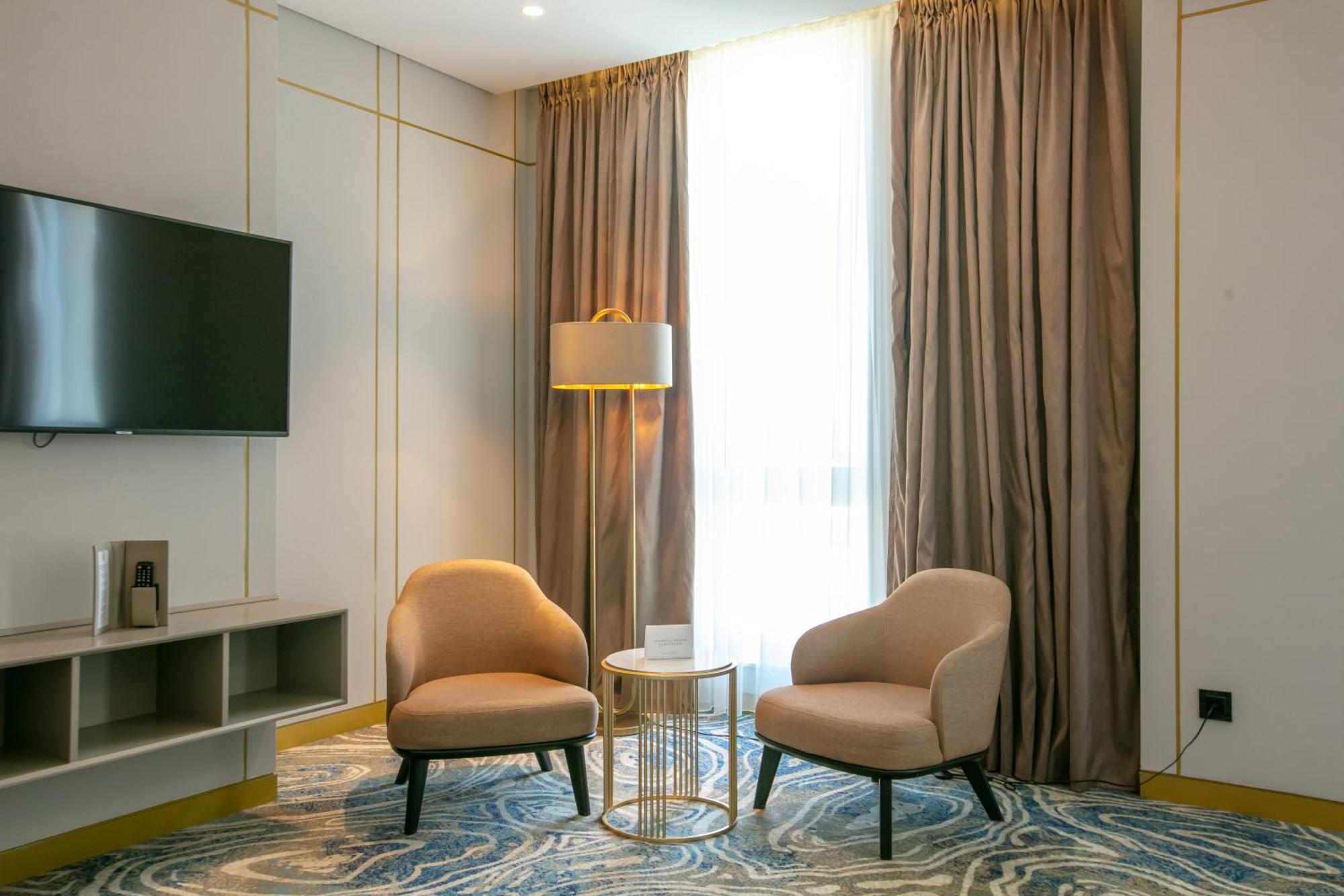 Intercontinental Baku By Ihg Hotell Eksteriør bilde A room at the hotel